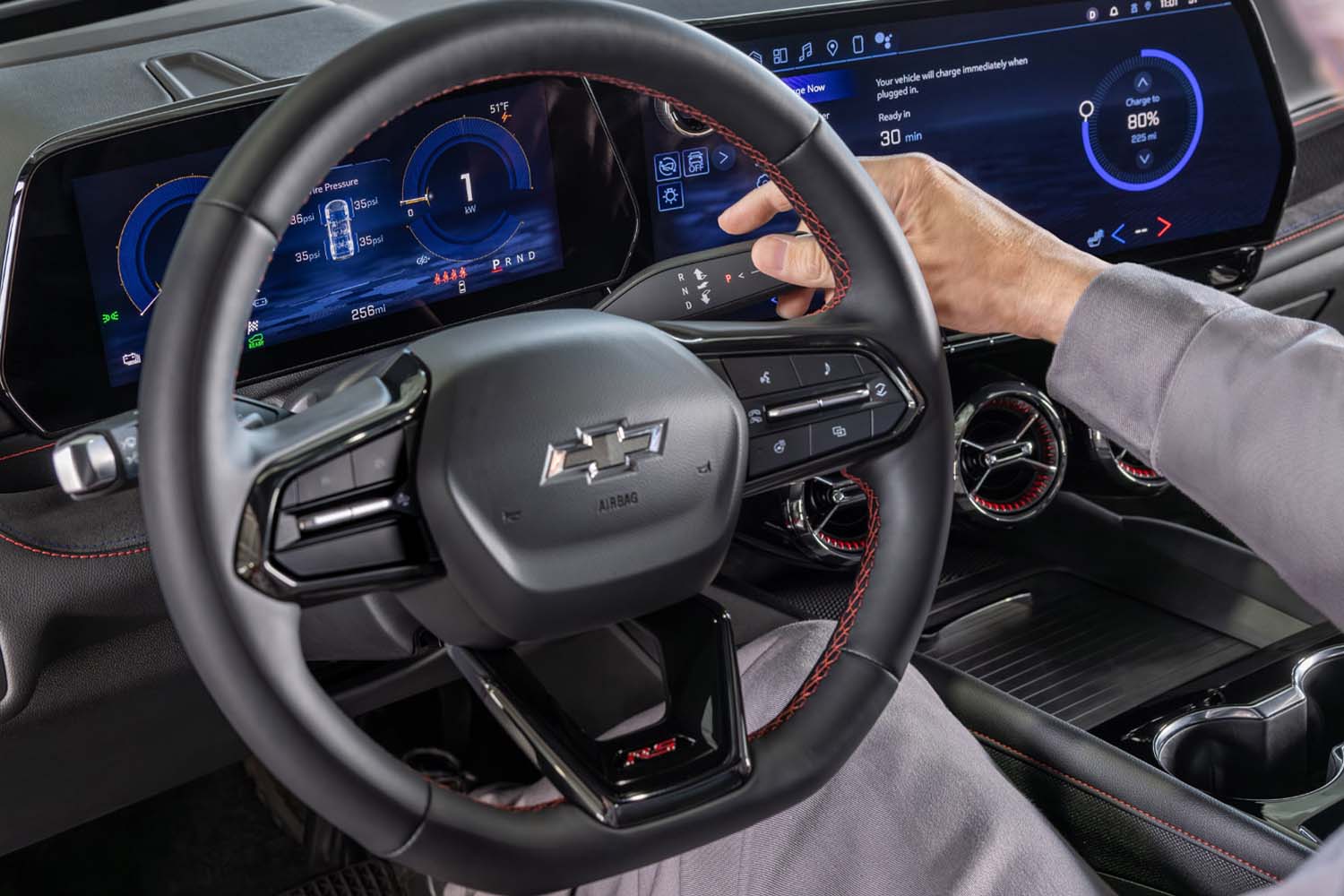 Chevrolet BLAZER EV con volante deportivo en cuero