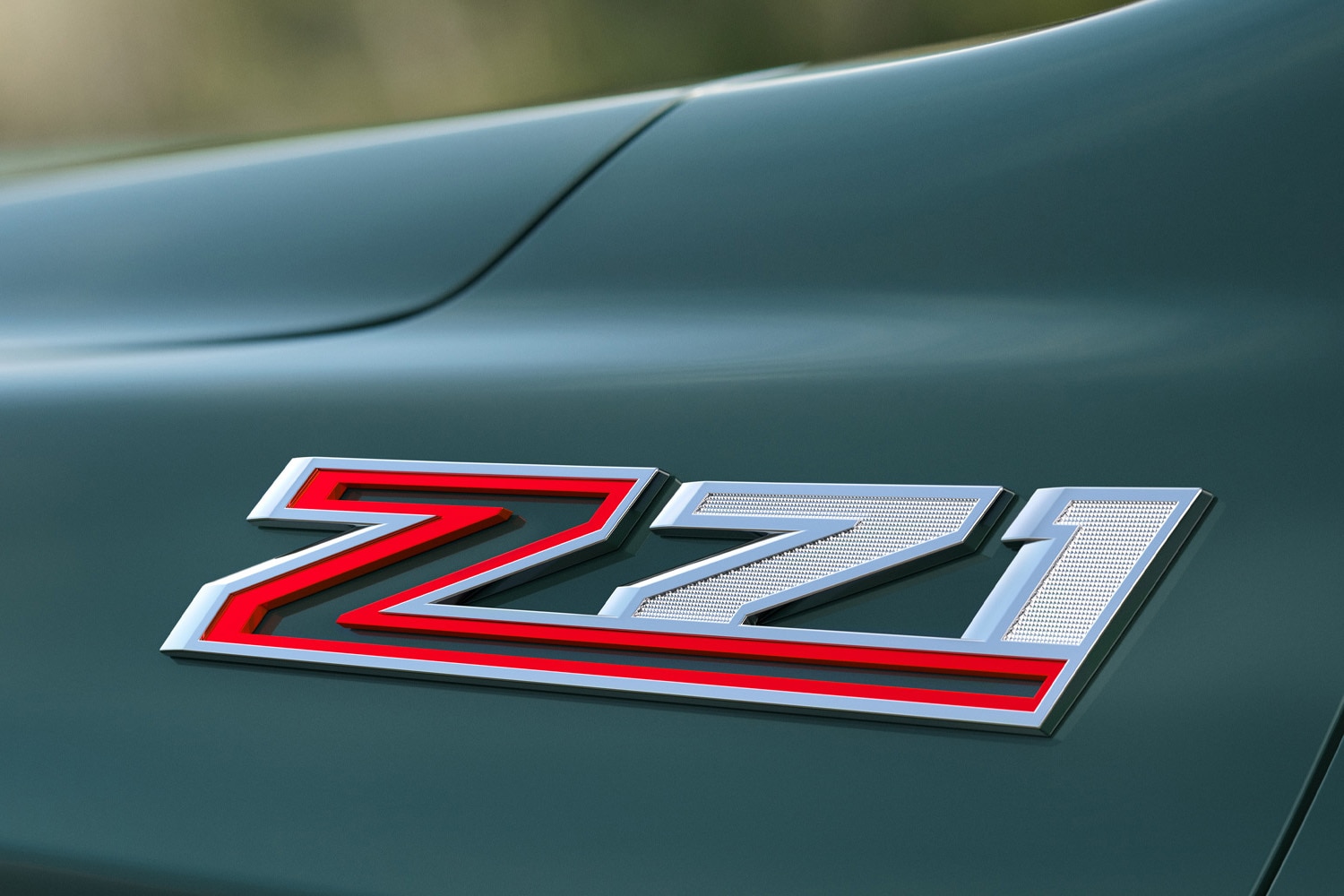 logo Nueva Suburban Z71
